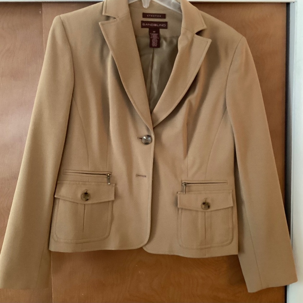 Bandolino Women’s Camel Tan Stretch Jacket Blazer Size 10 Detail Pockets